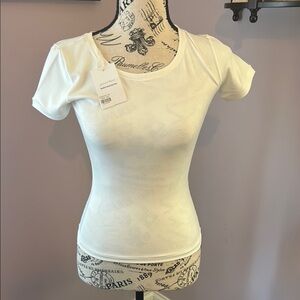 XXS Savannah Morrow-Basics made better-Creme Fitted Short Sleeve T-Shirt